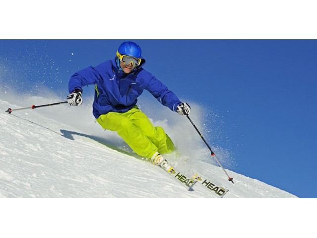 Як правильно одягнутися для катання на лижах?