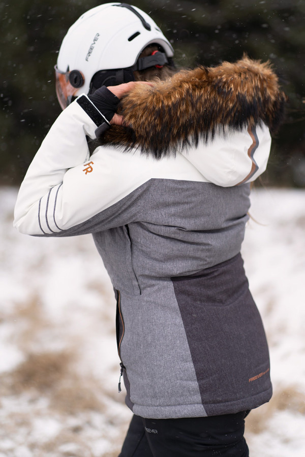 Жіноча гірськолижна куртка Freever WF 21621 біла, Фото №10 - freever.ua