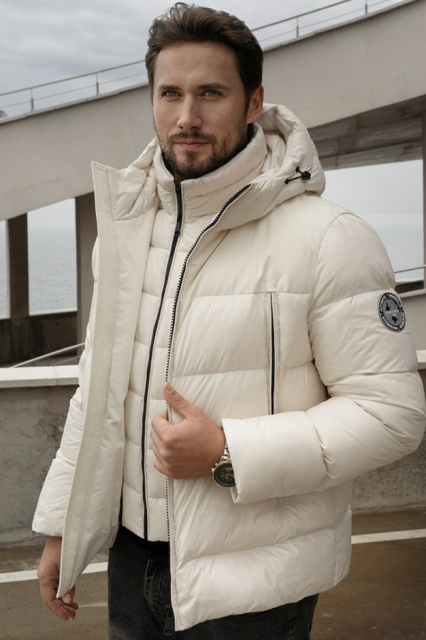 Пуховик мужской Freever NF 22772 молочный