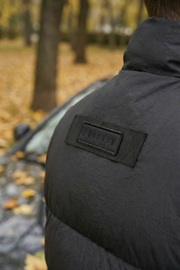 Жилетка пуховая чоловіча Freever NF 2552 чорна, Фото №5- freever.ua