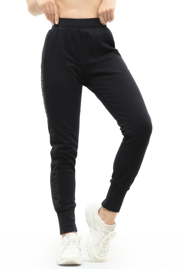 Спортивные брюки женские Freever UF 5821 черные