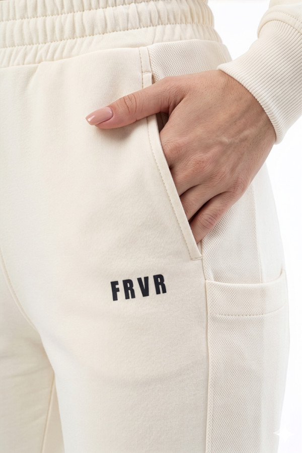 Жіночі спортивні штани Freever NF 5919 молочні, Фото №2- freever.ua