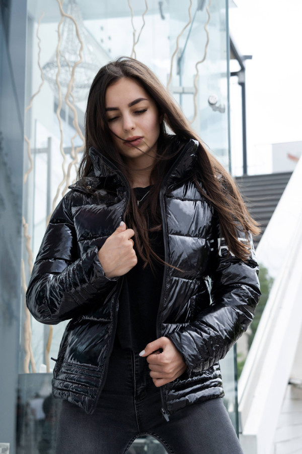 Демисезонная куртка женская Freever GF 8508 черная, Фото №6 - freever.ua